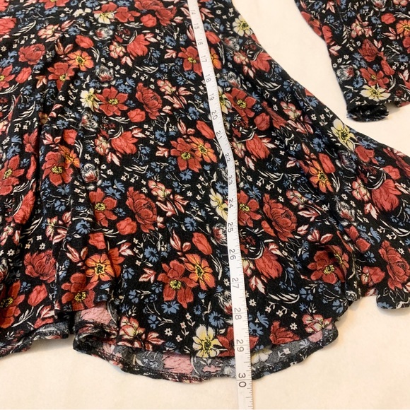 American Eagle Outfitters floral midi dress - Picture 4 of 10